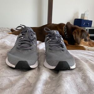 Running shoes
